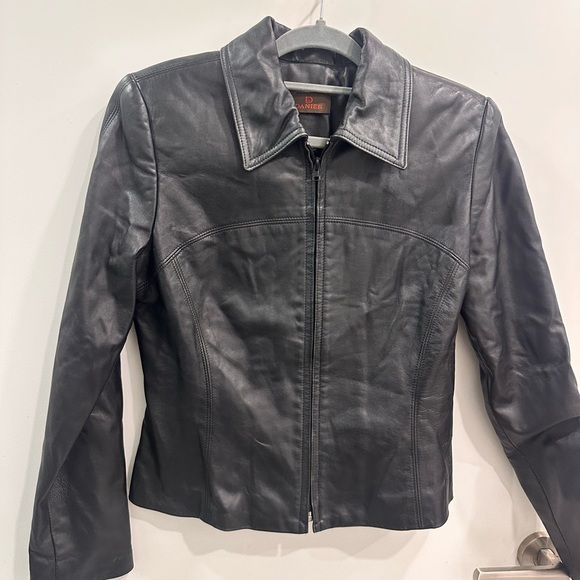 Danier Jackets & Blazers - Danier Leather Jacket